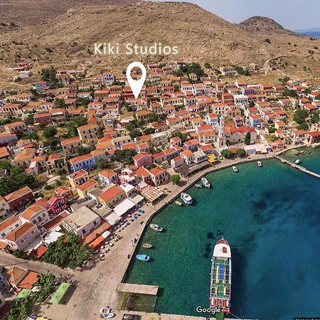Kiki&Nina Daire Chalki Town Dış mekan fotoğraf